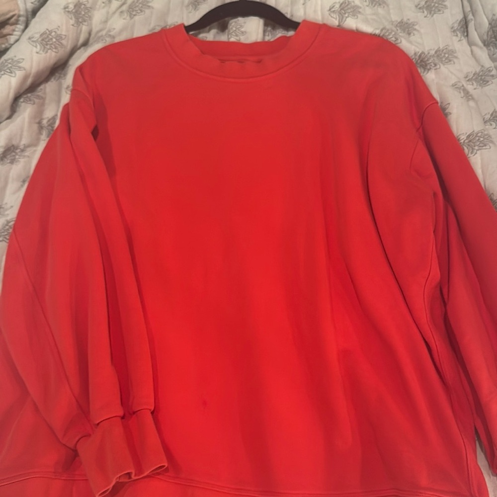 Lululemon crewneck sweatshirt